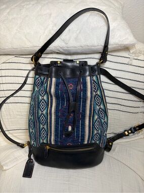 Old Trend Myrtle Bucket Backpack Black Leather Blue Geometric Canvas